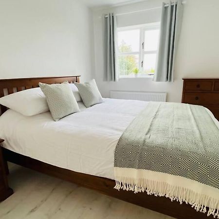 Private Apartment One On Lough Corrib, Oughterard Galway Eksteriør bilde
