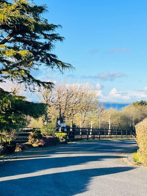 Private Apartment One On Lough Corrib, Oughterard Galway Eksteriør bilde